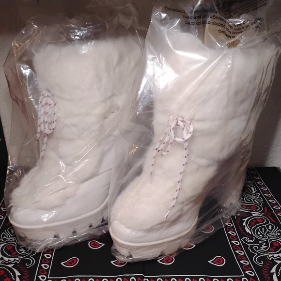 Jessica Simpson Leather Faux Fur Chunky Lace-Up Platform Boots, Mirie White - Picture 3 of 7